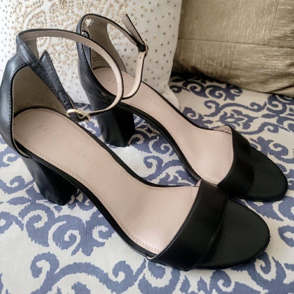 Kelly & Katie HAILEE SANDAL Black size 9